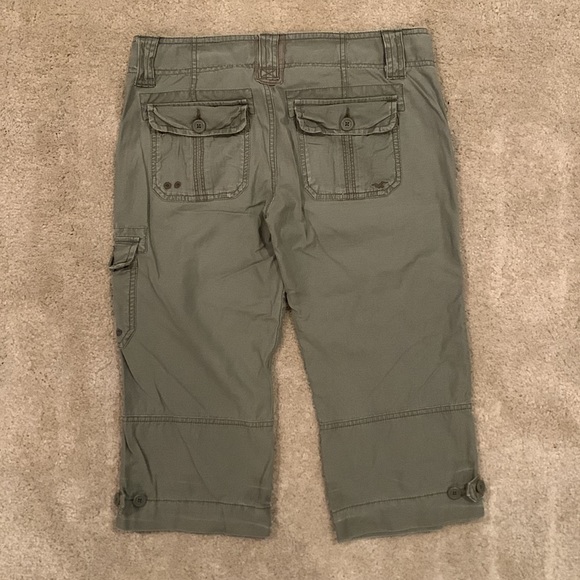 Hollister capri pant, size 3 - Picture 2 of 3